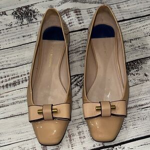 Stuart Weitzman The Belle Nude Patten Leather Bow Ballet Flats Sz. 7.5